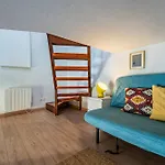 Essence Downtown Apartman *