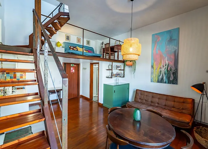 Essence Downtown Apartment